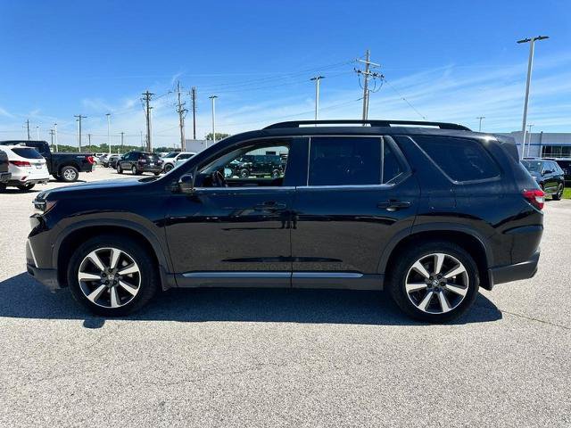 Used 2023 Honda Pilot Elite image 2