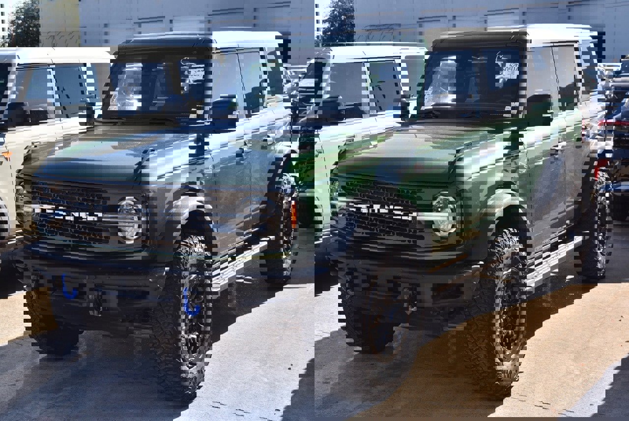 Certified 2024 Ford Bronco Wildtrak image 1