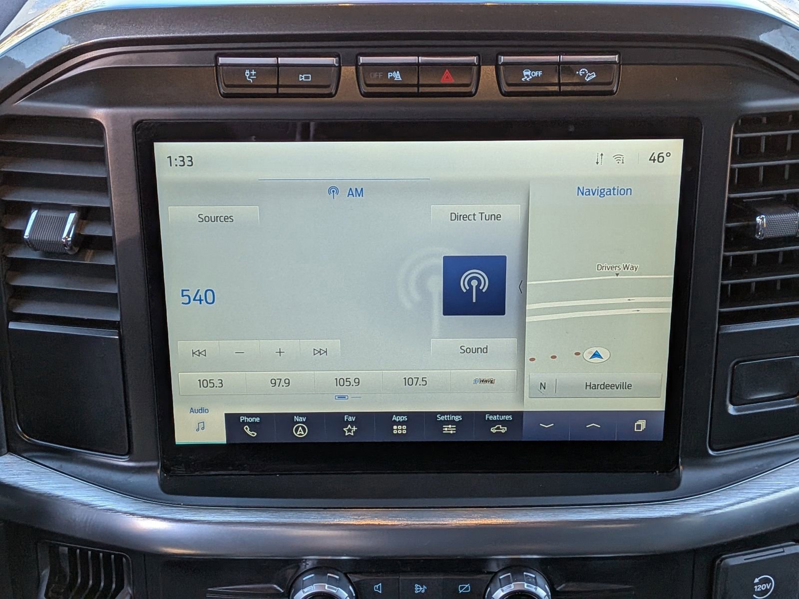 Certified 2023 Ford F150 Lariat w/ Equipment Group 502A High image 19