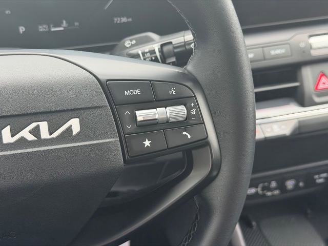 Used 2025 Kia K4 EX FWD image 17