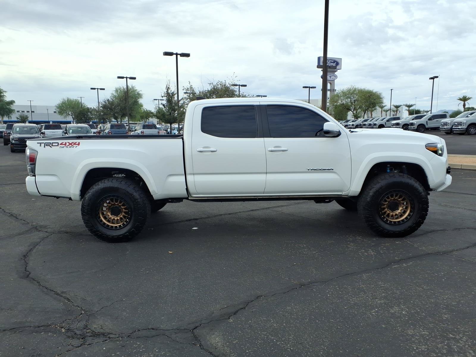 Used 2023 Toyota Tacoma TRD Sport AWD/4WD image 7