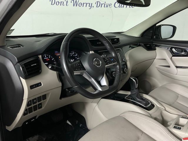 Used 2019 Nissan Rogue Sport SL w/ Premium Package image 13