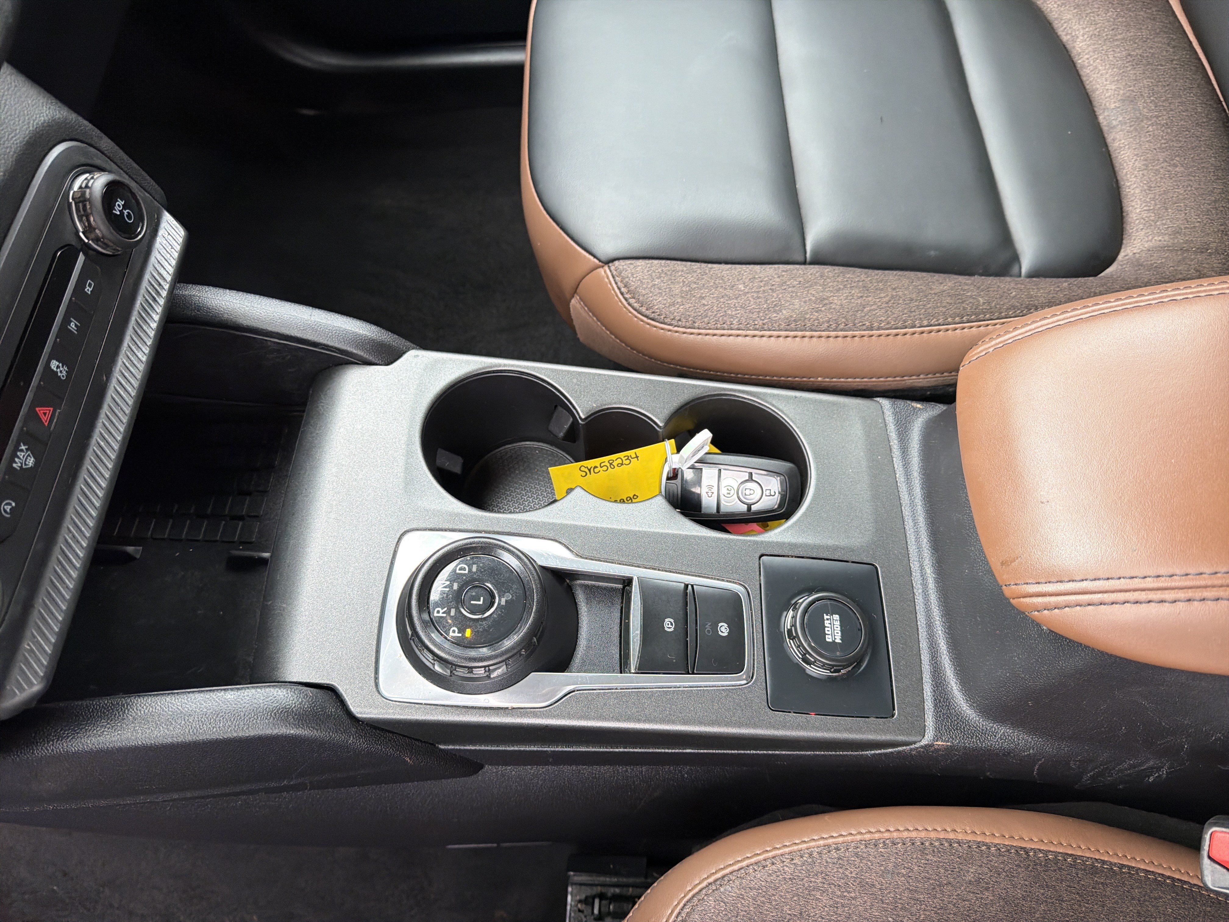 Certified 2025 Ford Bronco Sport Outer Banks w/ Outer Banks Tech Package+ AWD/4WD image 34