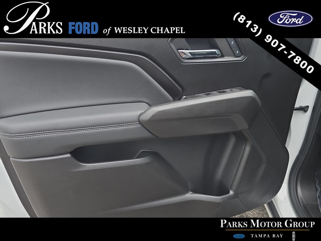 Used 2024 Chevrolet Colorado LT RWD image 15