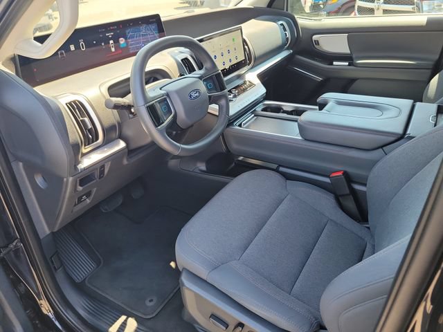 Certified 2025 Ford Expedition Max Active RWD image 19