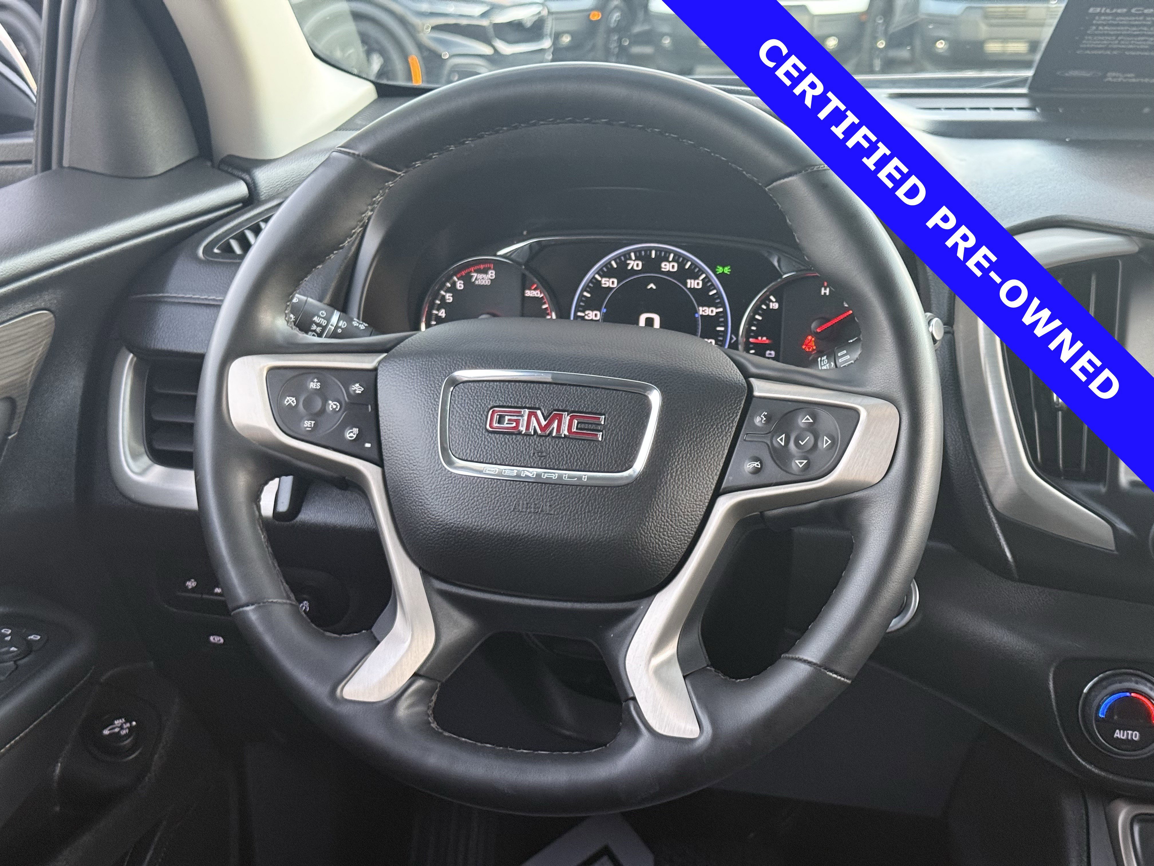 Used 2023 GMC Terrain Denali image 17