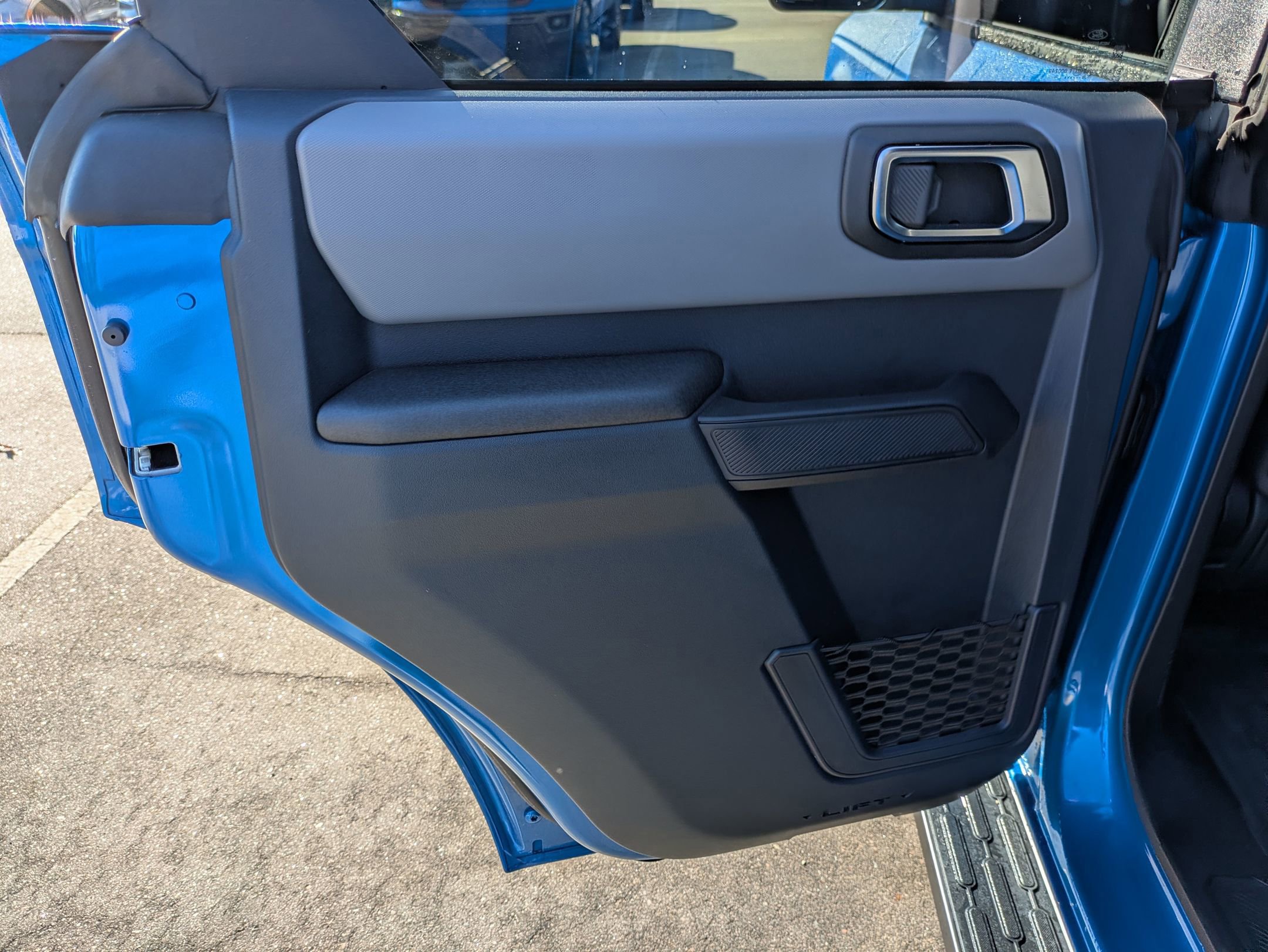 Certified 2024 Ford Bronco Big Bend image 32