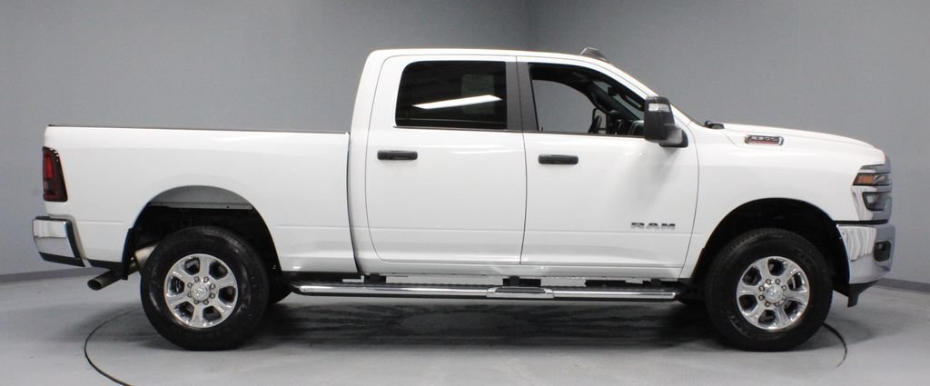 Used 2026 RAM 2500 Big Horn AWD/4WD image 5