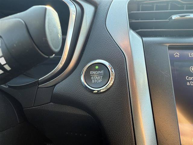 Certified 2020 Ford Fusion SE AWD/4WD image 12