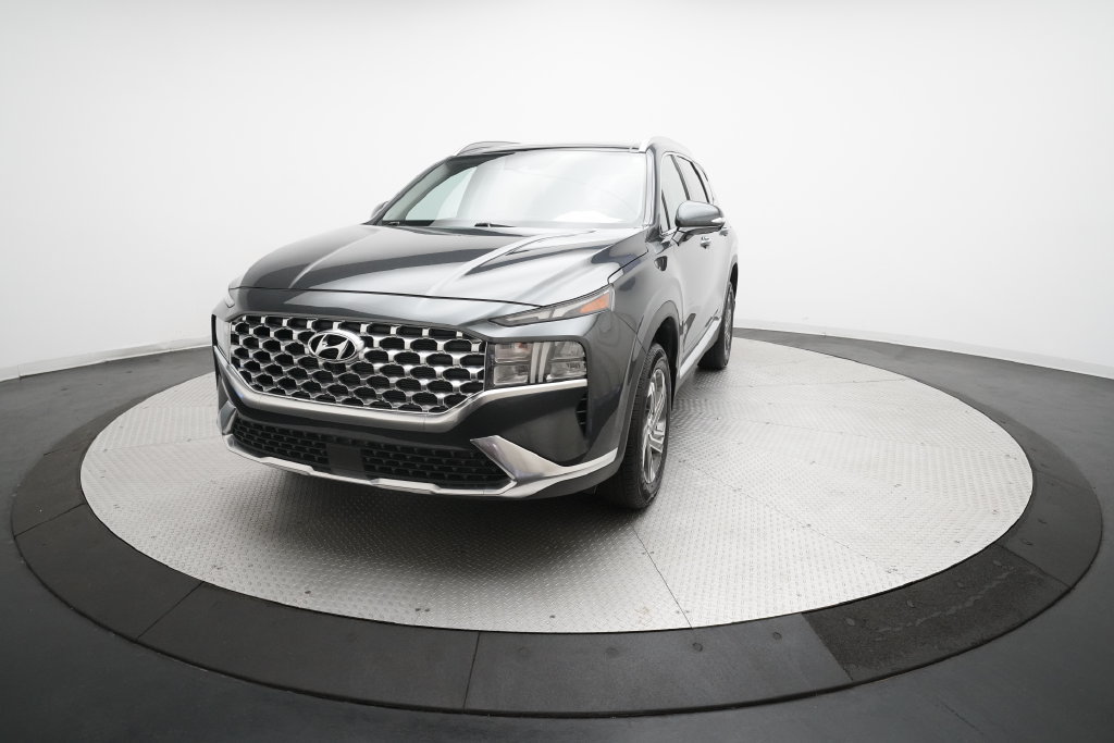 Used 2023 Hyundai Santa Fe SEL w/ Premium Package AWD/4WD image 12