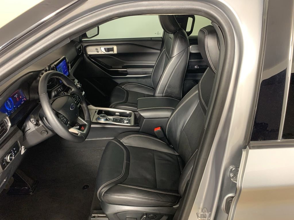 Certified 2024 Ford Explorer ST AWD/4WD image 32