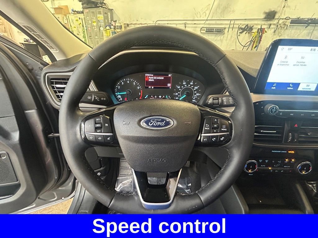 Certified 2022 Ford Escape SEL image 16