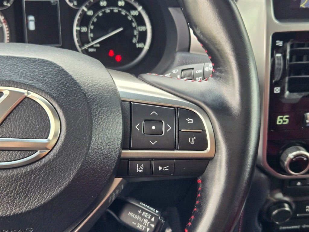 Used 2022 Lexus GX 460 Luxury w/ Sport Design Package AWD/4WD image 32