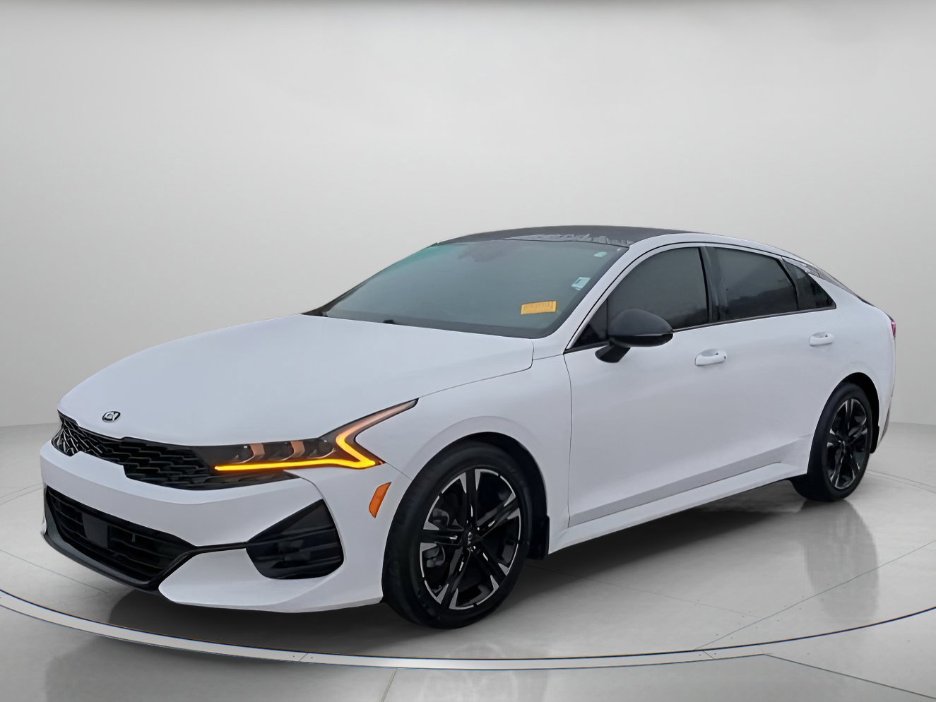 Used 2021 Kia K5 GT-Line w/ GT-Line FWD Premium Package image 4