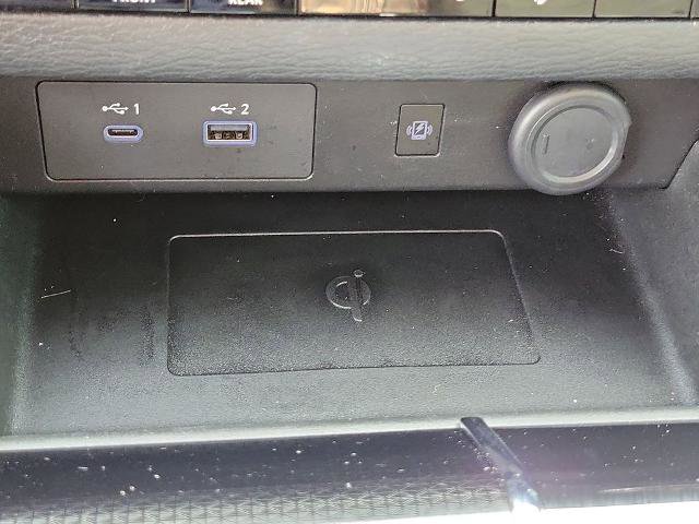 Used 2024 Mitsubishi Outlander SE Black Edition image 31