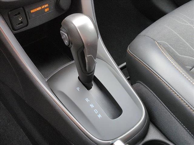 Used 2020 Chevrolet Trax LT w/ Sun & Sound Package image 12