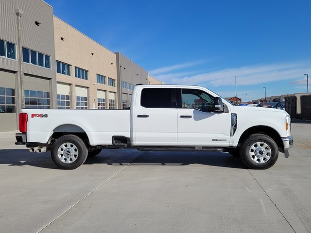 Certified 2024 Ford F250 XLT w/ FX4 Off-Road Package image 2