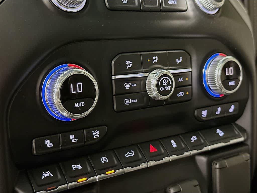 Used 2021 GMC Sierra 1500 SLT w/ SLT Premium Plus Package AWD/4WD image 18