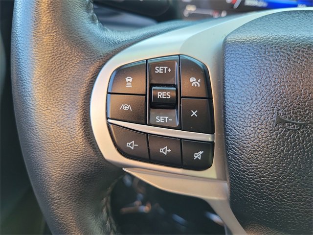 Certified 2022 Ford Explorer XLT w/ Equipment Group 202A image 5