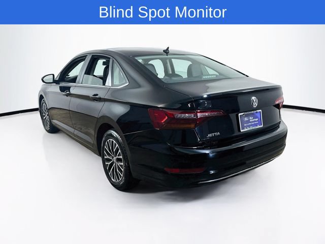 Used 2019 Volkswagen Jetta SE w/ Cold Weather Package FWD image 9