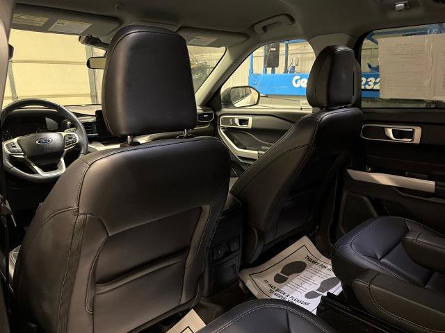 Certified 2024 Ford Explorer XLT w/ Equipment Group 202A AWD/4WD image 22