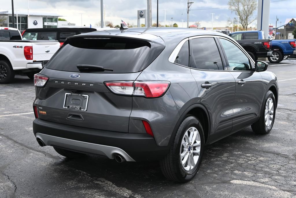 Certified 2022 Ford Escape SE w/ Convenience Package FWD image 9