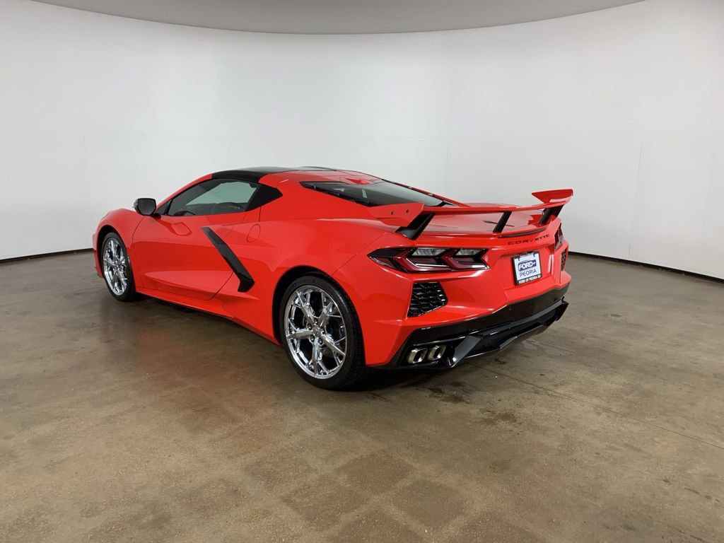 Used 2020 Chevrolet Corvette Stingray Preferred Cpe w/ 2LT Preferred Equipment Group RWD image 16