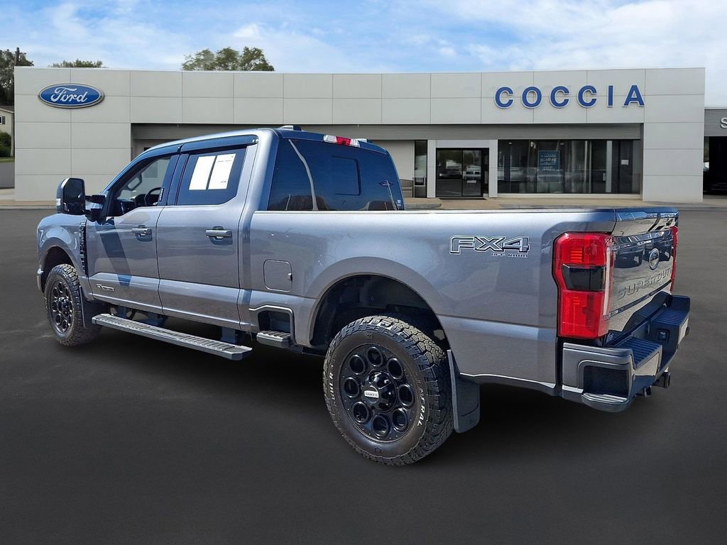 Certified 2023 Ford F250 Lariat w/ Black Appearance Package image 3