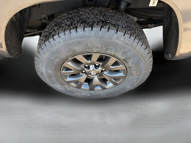 Used 2023 Toyota Tacoma SR5 AWD/4WD image 21