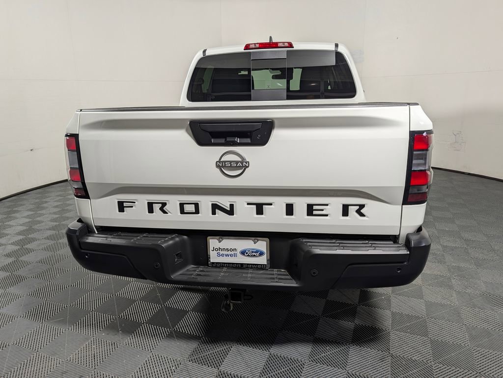 Used 2026 Nissan Frontier S RWD image 6