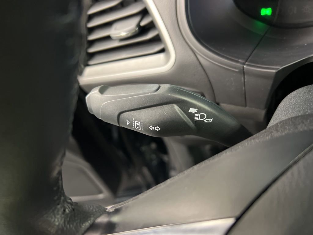 Certified 2024 Ford Edge SEL w/ Convenience Package AWD/4WD image 19