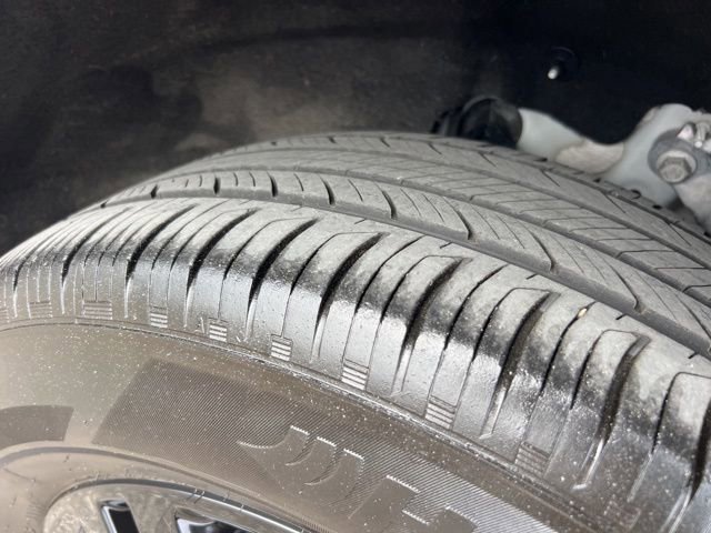 Certified 2024 Ford Explorer XLT w/ Equipment Group 202A image 29