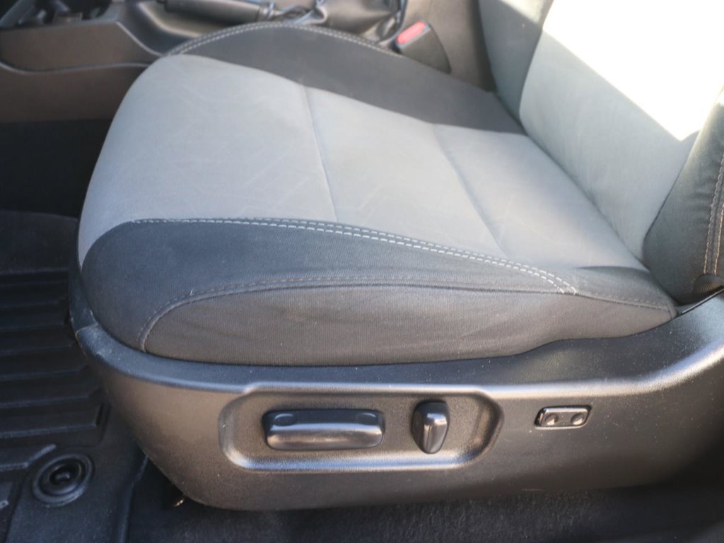 Used 2020 Toyota Tacoma TRD Off-Road RWD image 18