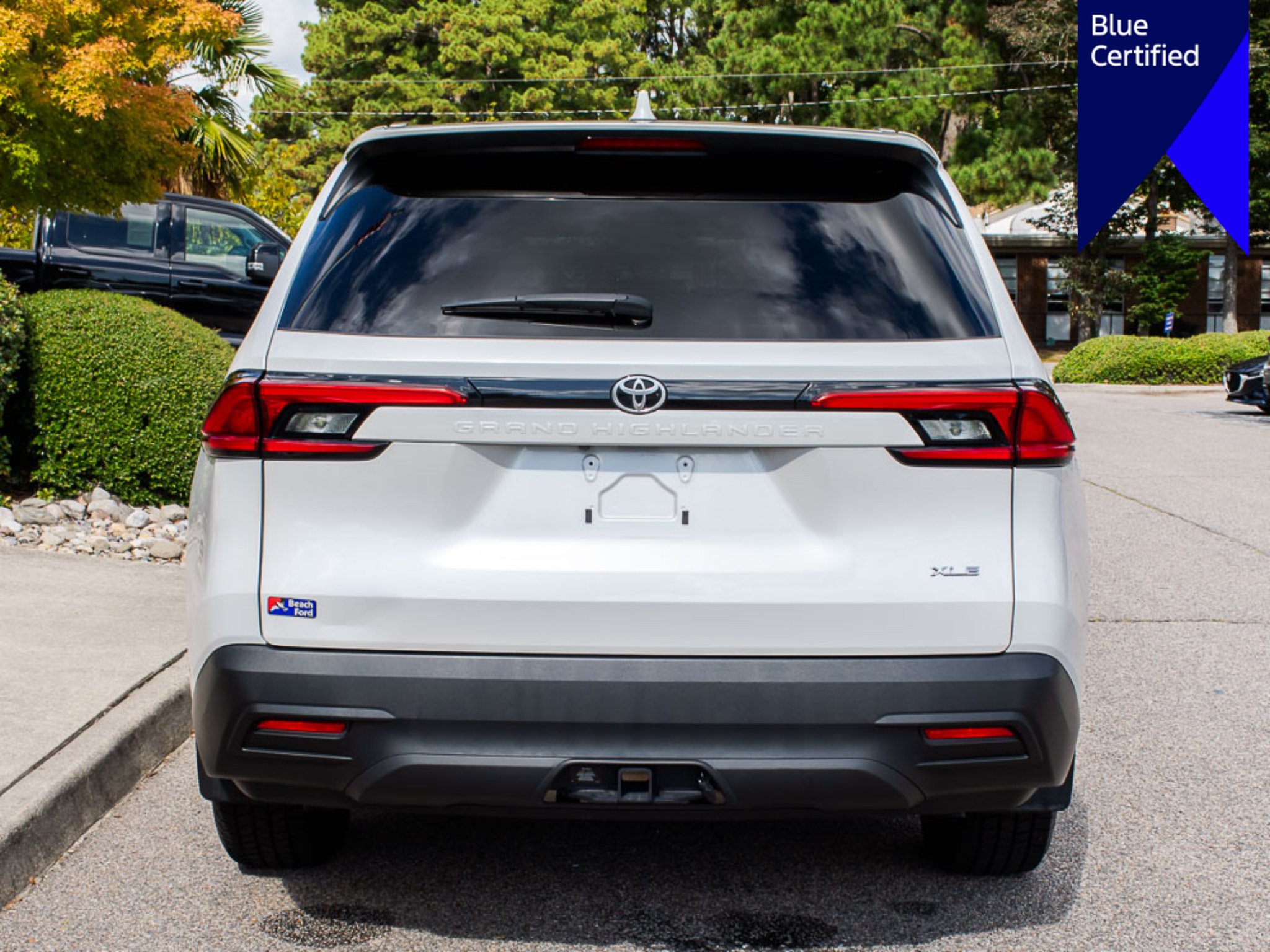 Used 2024 Toyota Grand Highlander FWD image 4