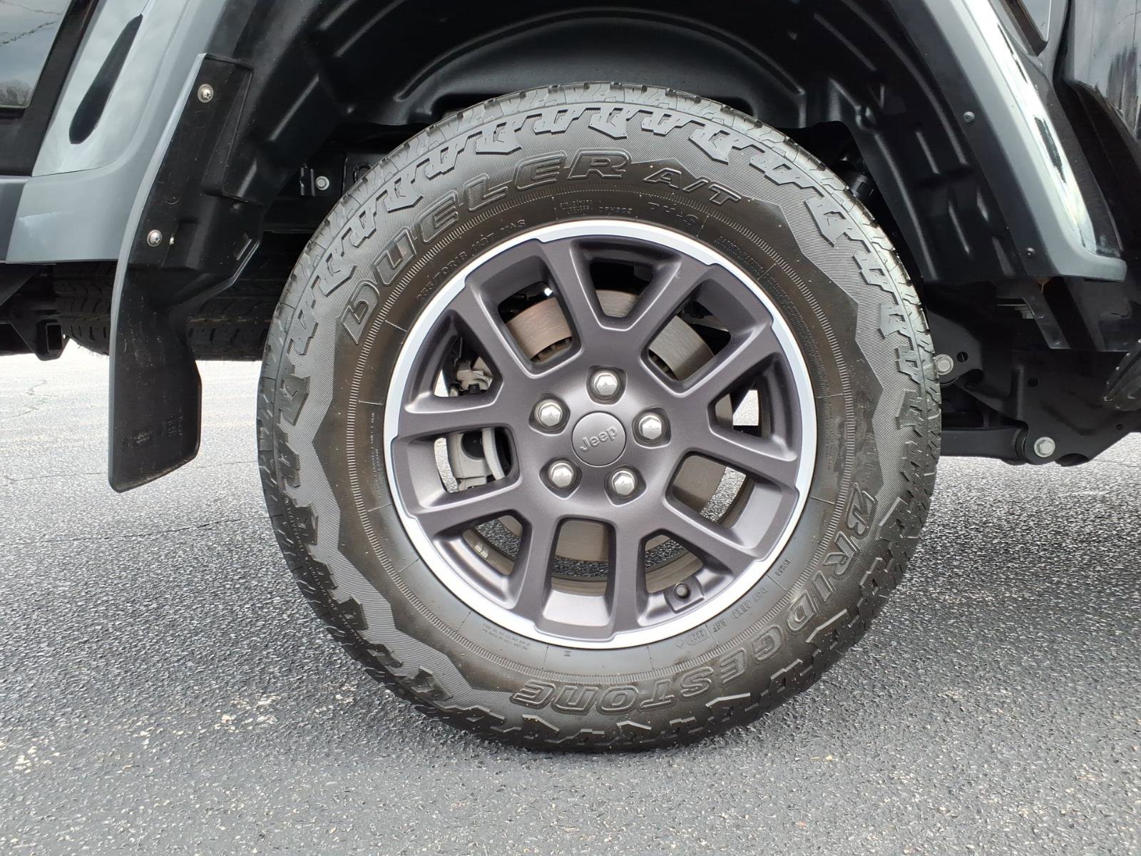 Used 2021 Jeep Gladiator Overland w/ Popular Equipment Package image 11