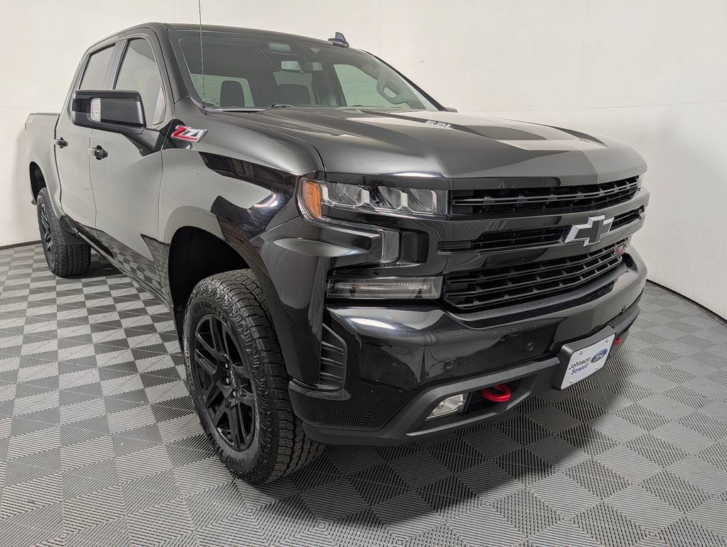 Used 2022 Chevrolet Silverado 1500 LT Trail Boss w/ Safety Package AWD/4WD image 1