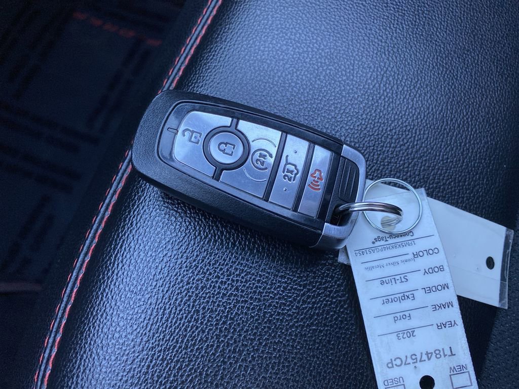 Certified 2023 Ford Explorer ST-Line image 38