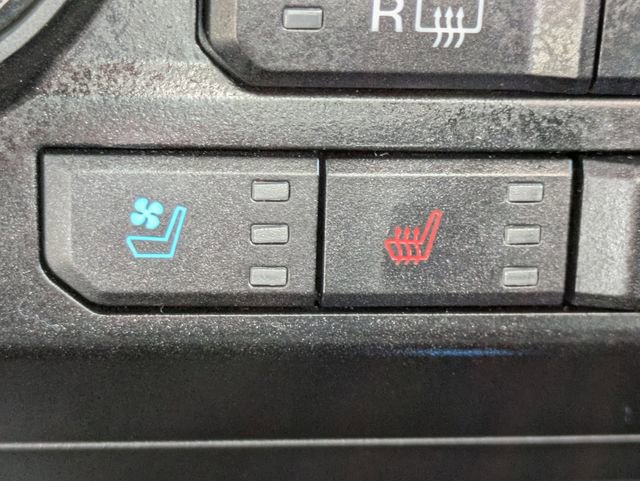 Certified 2019 Ford F150 Raptor w/ Equipment Group 802A Luxury image 23