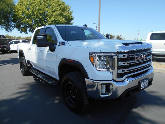 Used 2022 GMC Sierra 2500 SLE w/ SLE Value Package; AWD/4WD image 2
