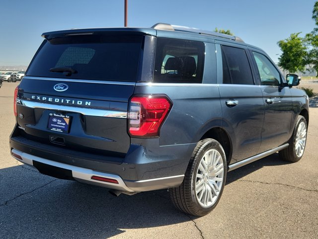 Certified 2024 Ford Expedition Limited AWD/4WD image 3