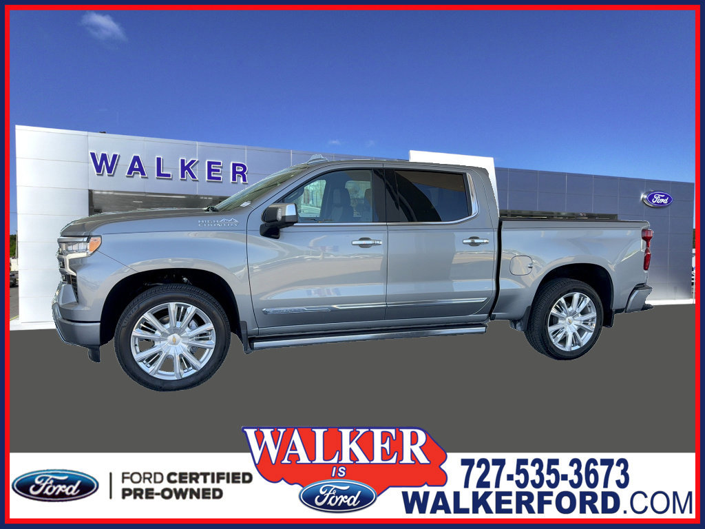 Used 2025 Chevrolet Silverado 1500 High Country AWD/4WD image 2