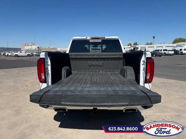Used 2022 GMC Sierra 1500 SLT w/ SLT Premium Plus Package AWD/4WD image 11