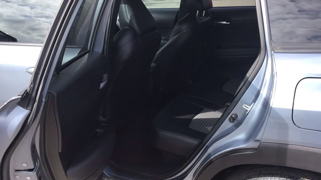 Used 2023 Toyota Corolla Cross XSE w/ Convenience Package image 12