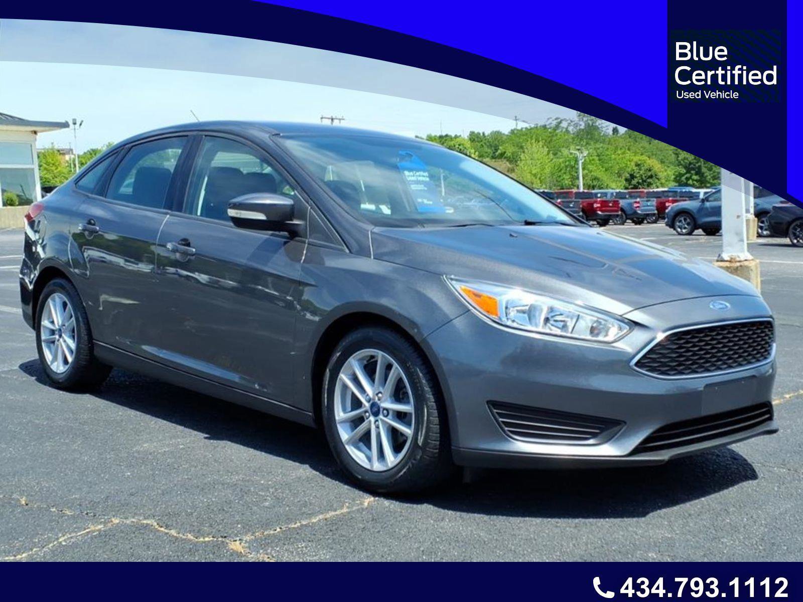 Certified 2018 Ford Focus SE w/ Cold Weather Package FWD image 7