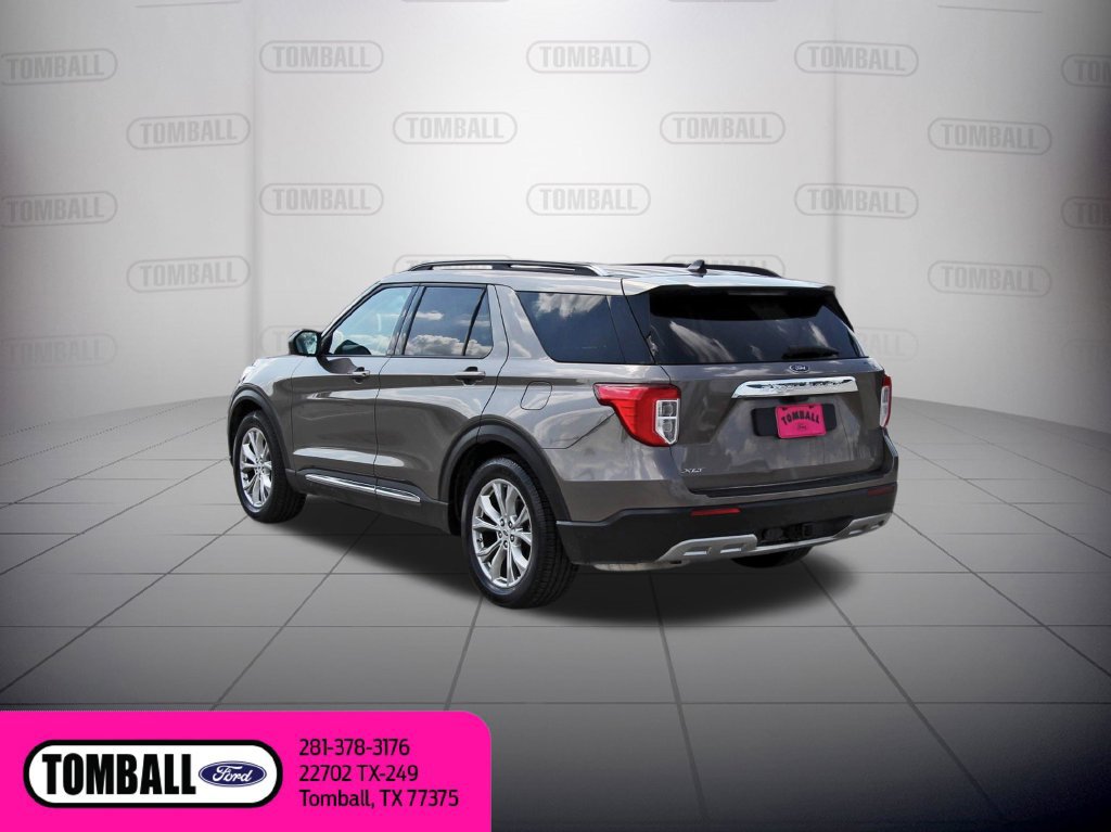 Certified 2021 Ford Explorer XLT w/ Equipment Group 202A RWD image 5