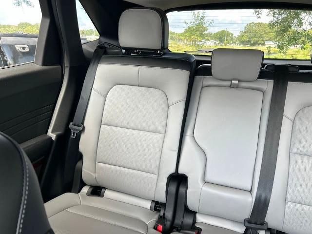 Certified 2023 Ford Escape Platinum AWD/4WD image 12