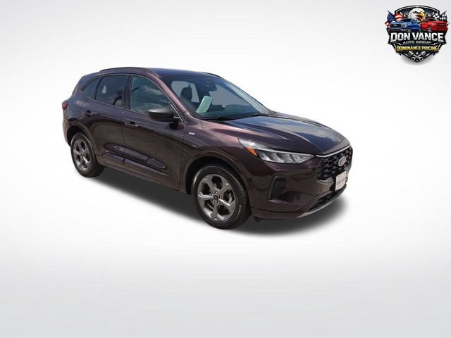 Certified 2023 Ford Escape ST-Line w/ Tech Pack #1 AWD/4WD image 7