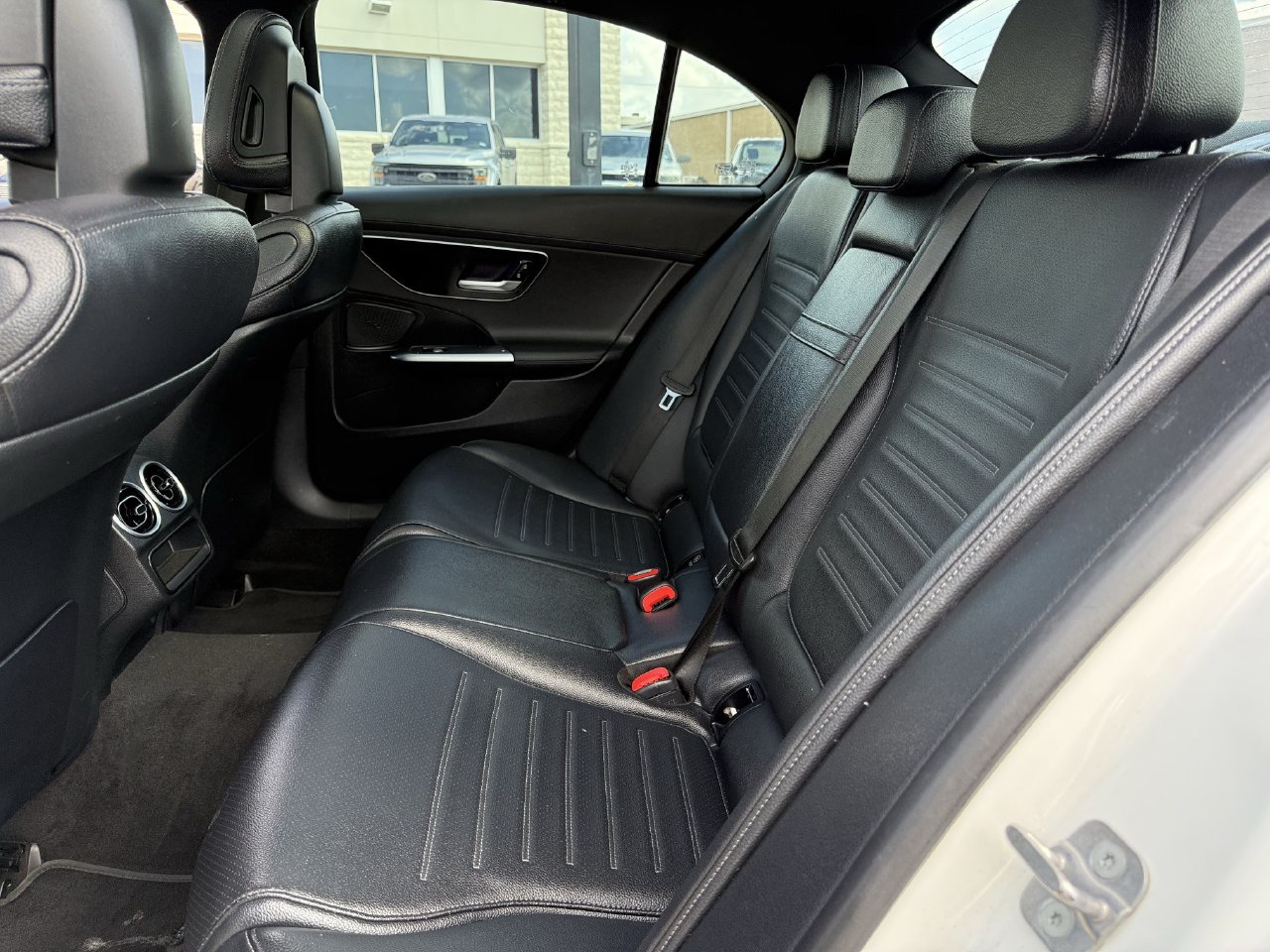 Used 2024 Mercedes-Benz C 300 Sedan image 24