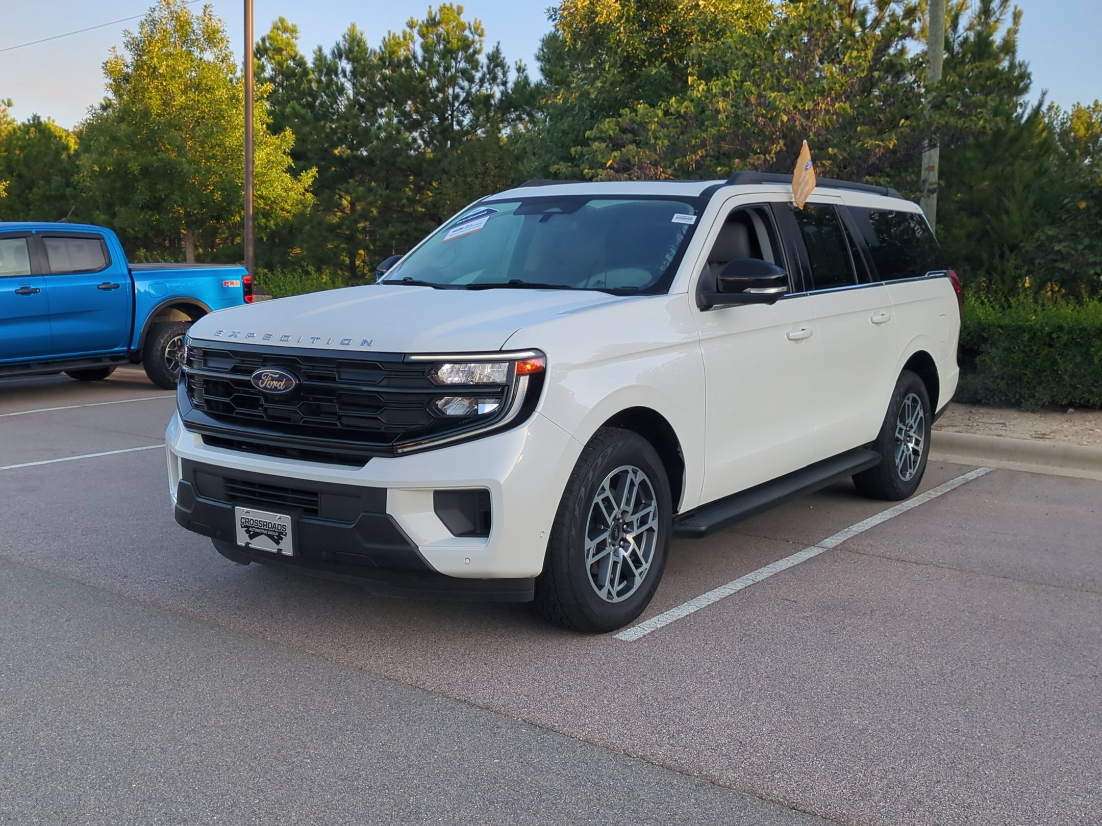 Certified 2025 Ford Expedition Max Active AWD/4WD image 8