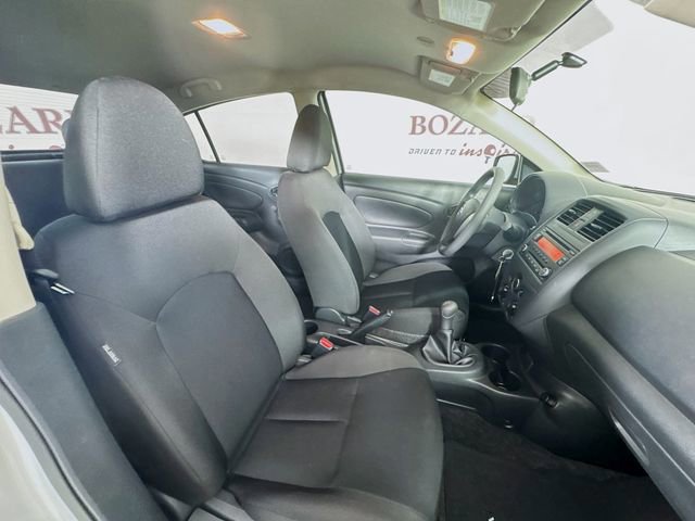 Used 2018 Nissan Versa S image 28